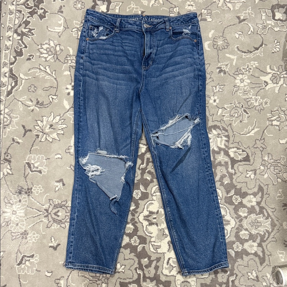 American Eagle Outfitters Ripped Mom Straight  Jeans